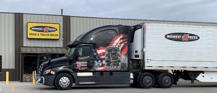 Company Driver Trucking Jobs | Midwest Express